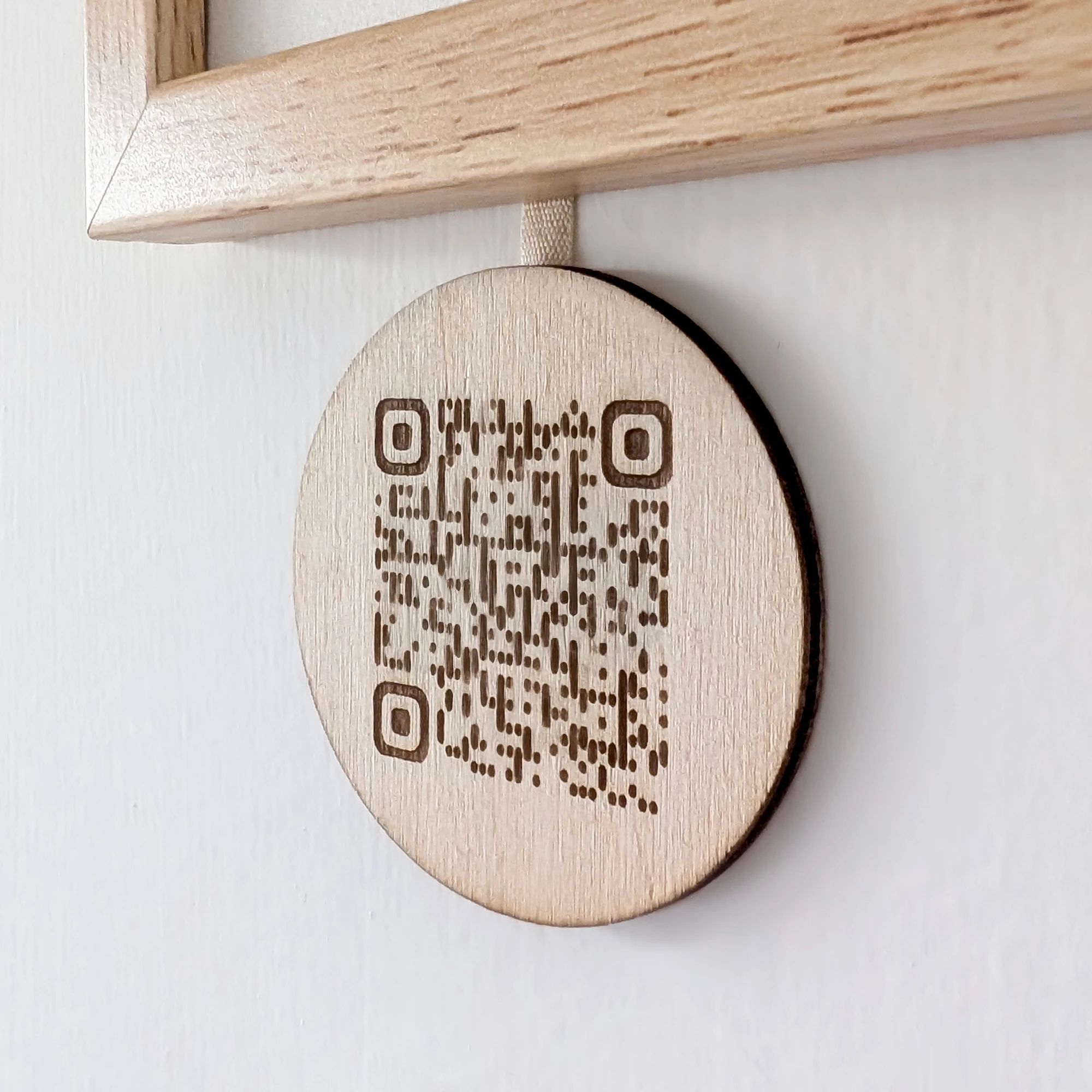 תקריב של קוד QR לסריקת הקלטה אישית