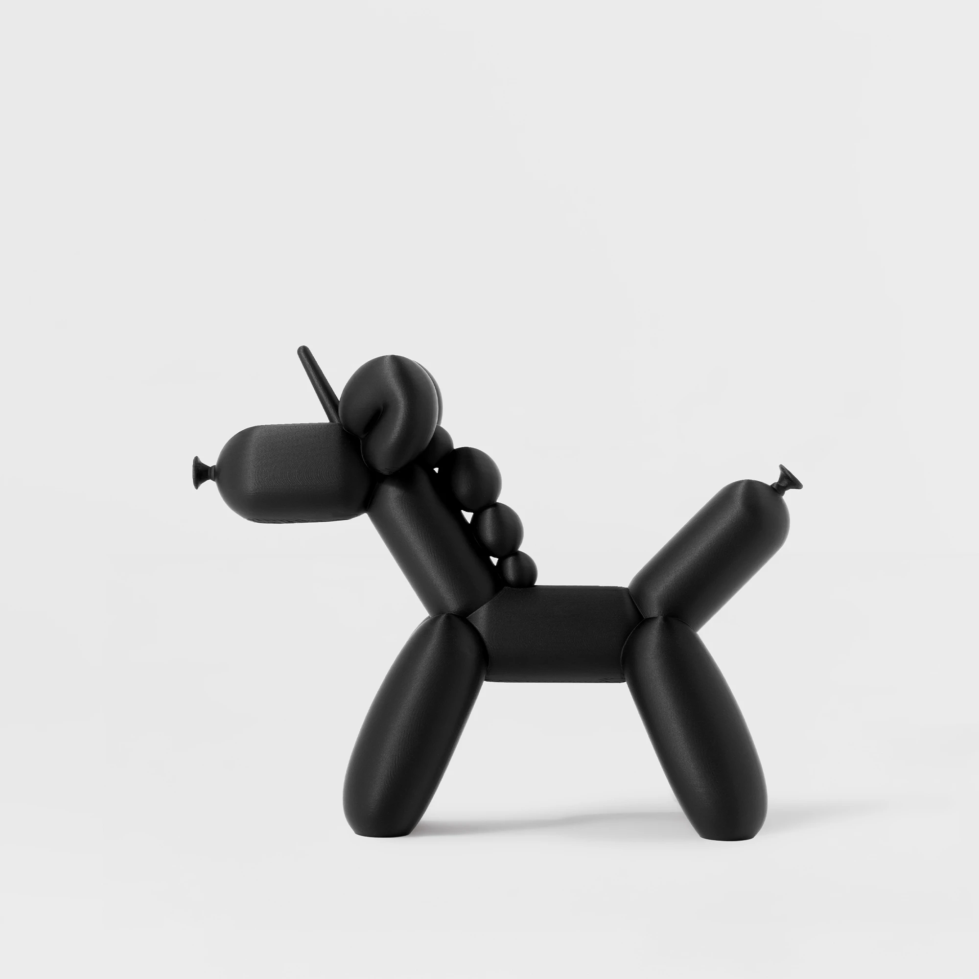 הדפסת תלת מימד של בלון בצורת חד קרן בצבע שחור מט